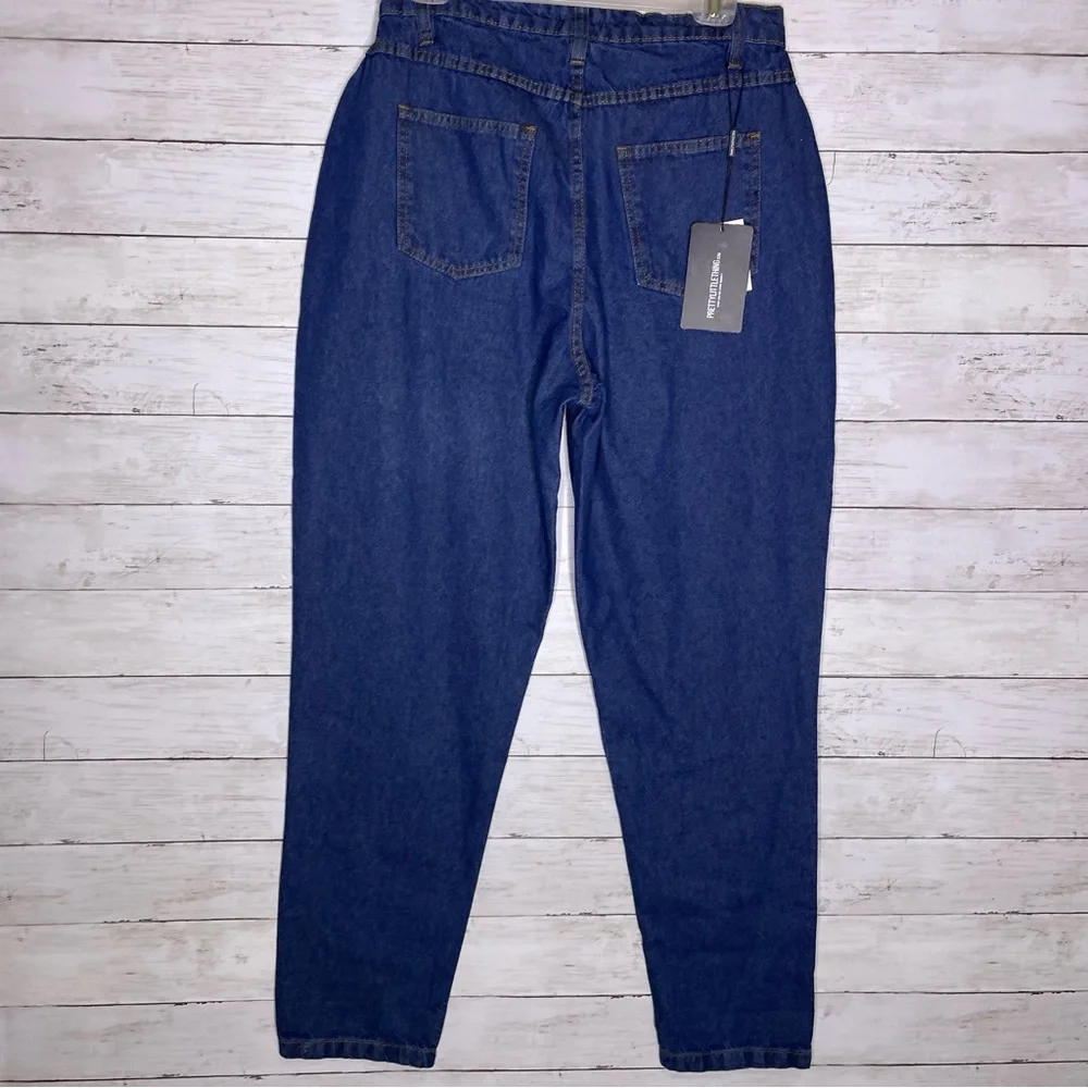 PrettyLittleThing Blue Straight Leg Jeans - Picture 5 of 7